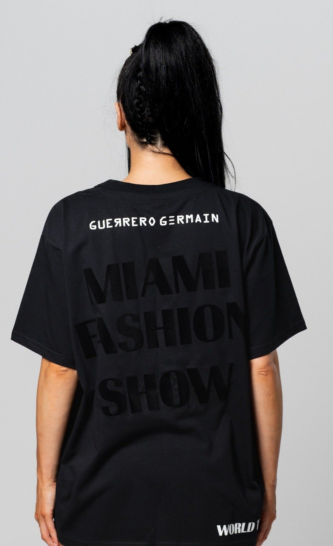 "THE MIAMI FASHION SHOW" OVERSIZED T-SHIRT (ONE SIZE/ UNISEX/ BLACK PRINT)