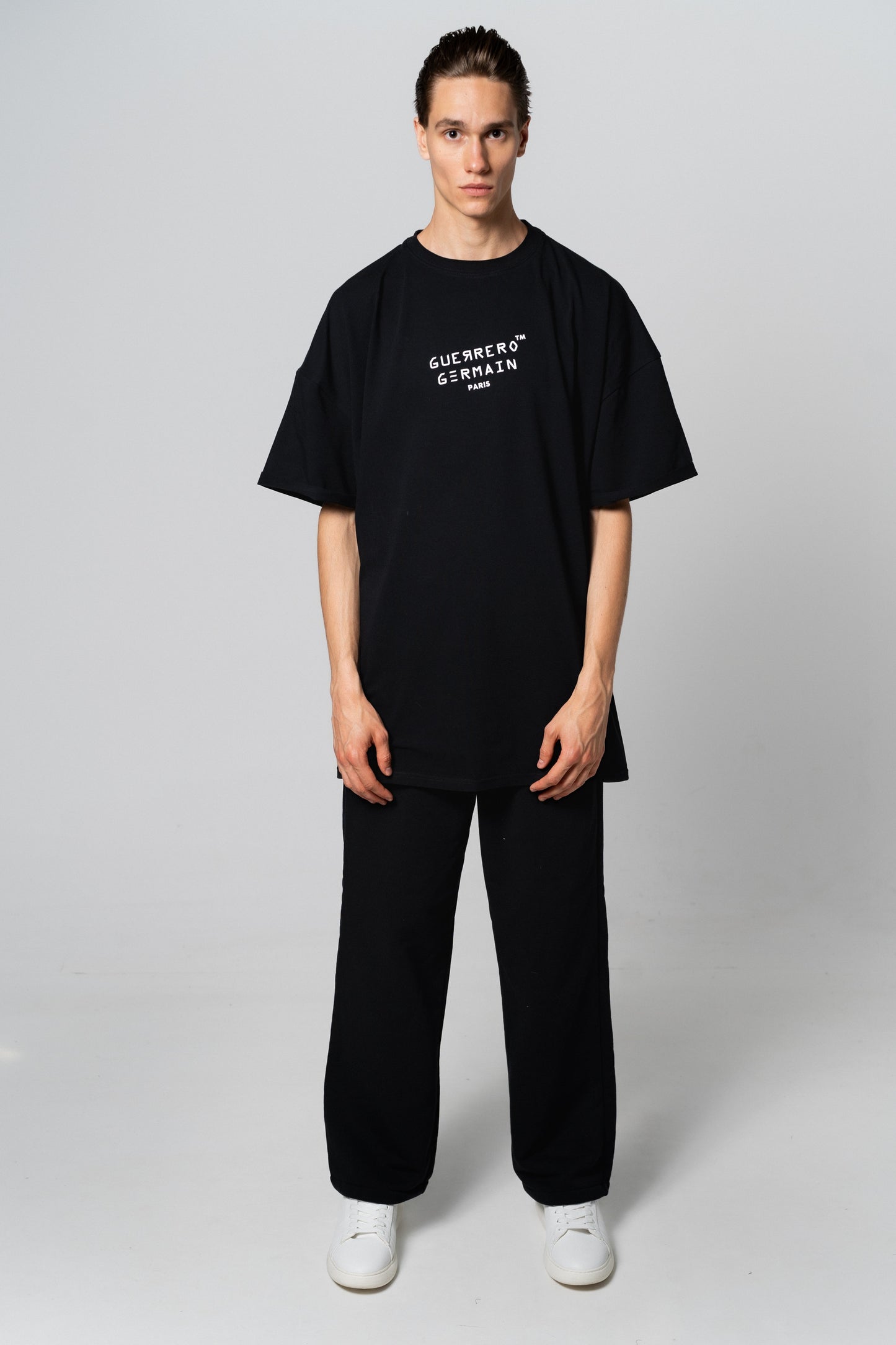 "GUERRERO GERMAIN PARIS" OVERSIZED T-SHIRT (ONE SIZE/ UNISEX)