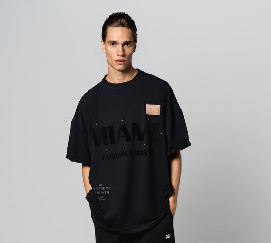 "THE MIAMI FASHION SHOW" OVERSIZED T-SHIRT (ONE SIZE/ UNISEX/ BLACK PRINT)