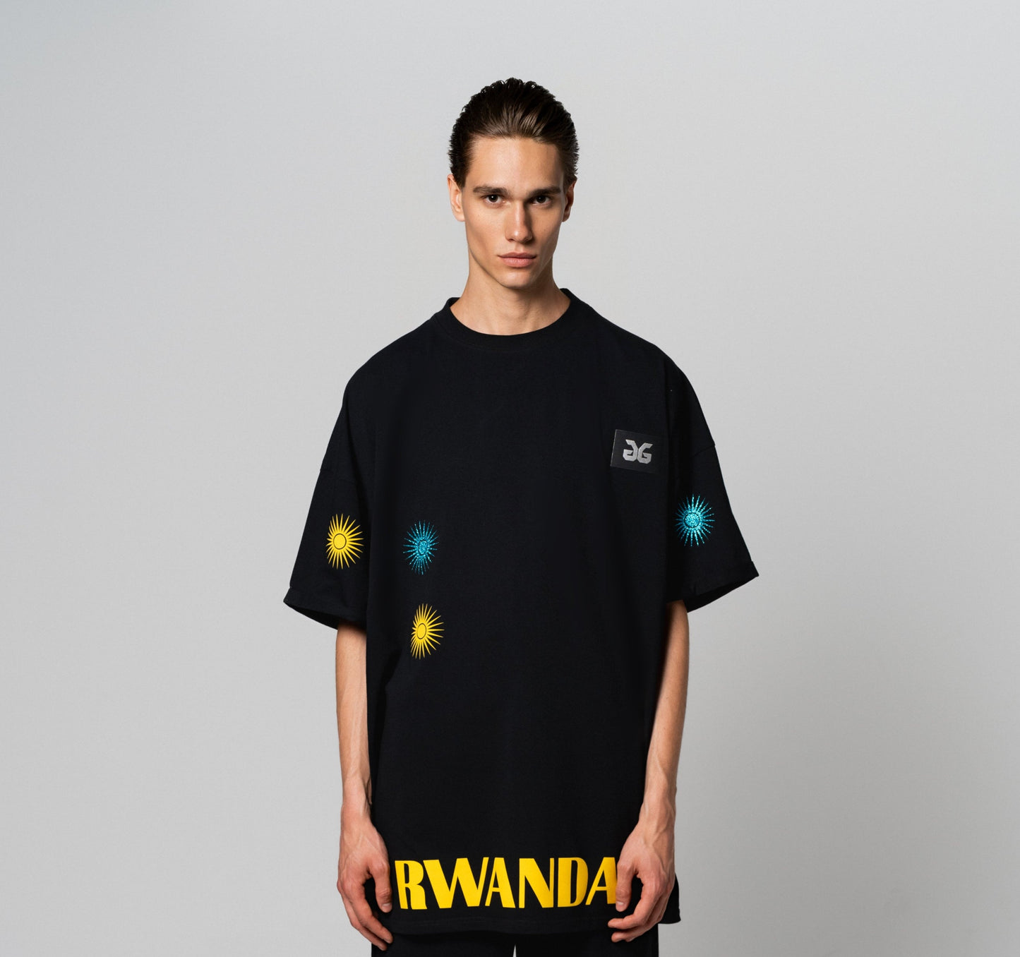 "RWANDA" OVERSIZED T-SHIRT (ONE SIZE/ UNISEX)