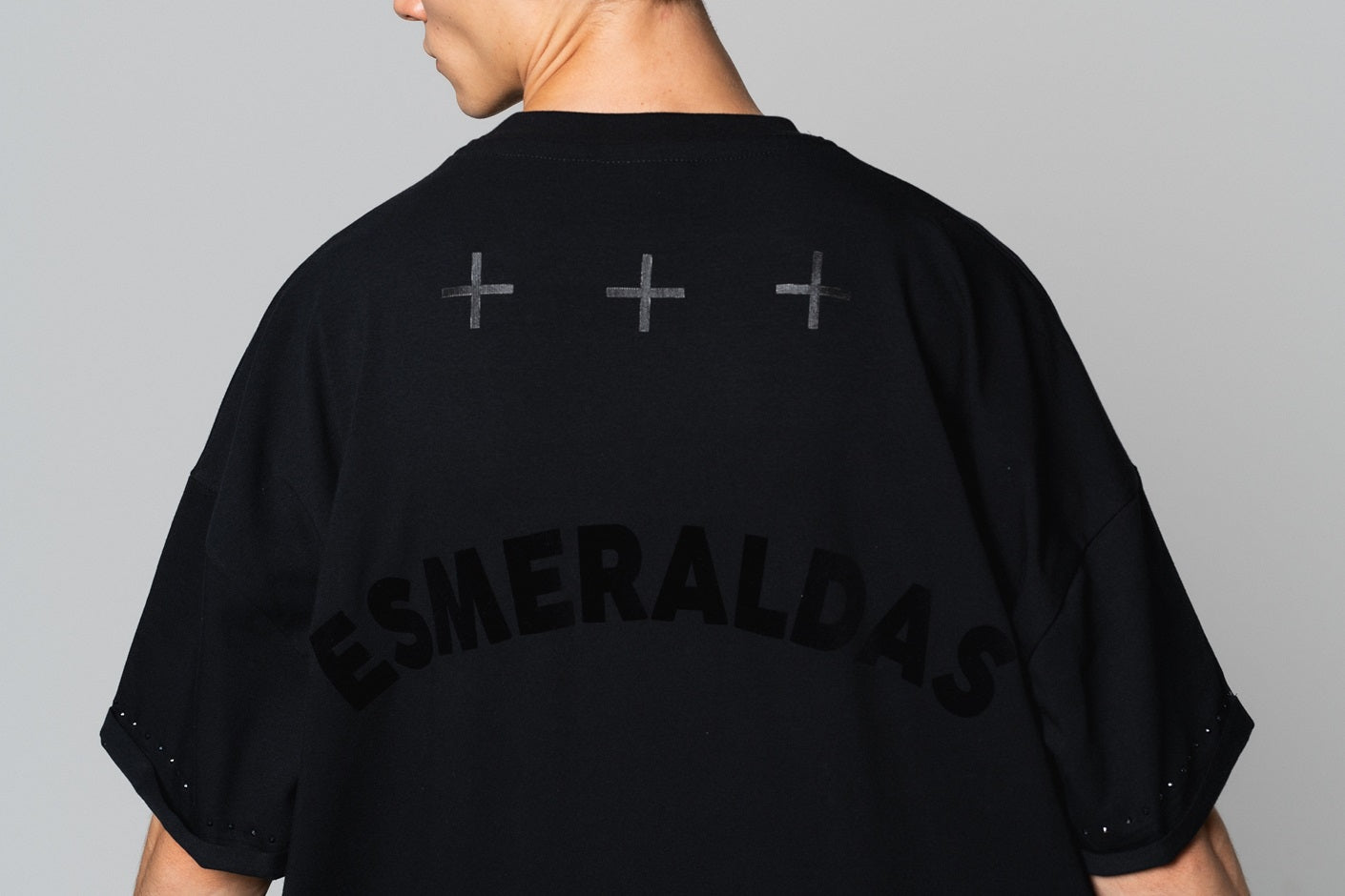 "ESMERALDAS EN ECUADOR" OVERSIZED T-SHIRT (ONE SIZE/ UNISEX)