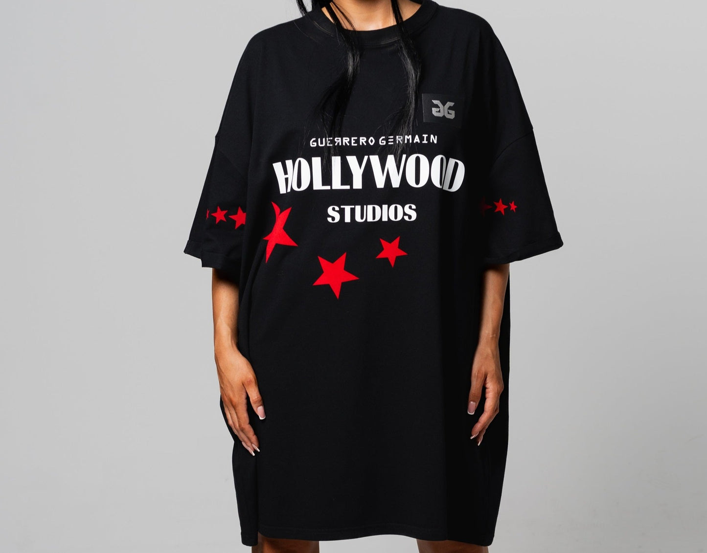 " H O L L Y W O O D " OVERSIZED T-SHIRT (ONE SIZE/ UNISEX)